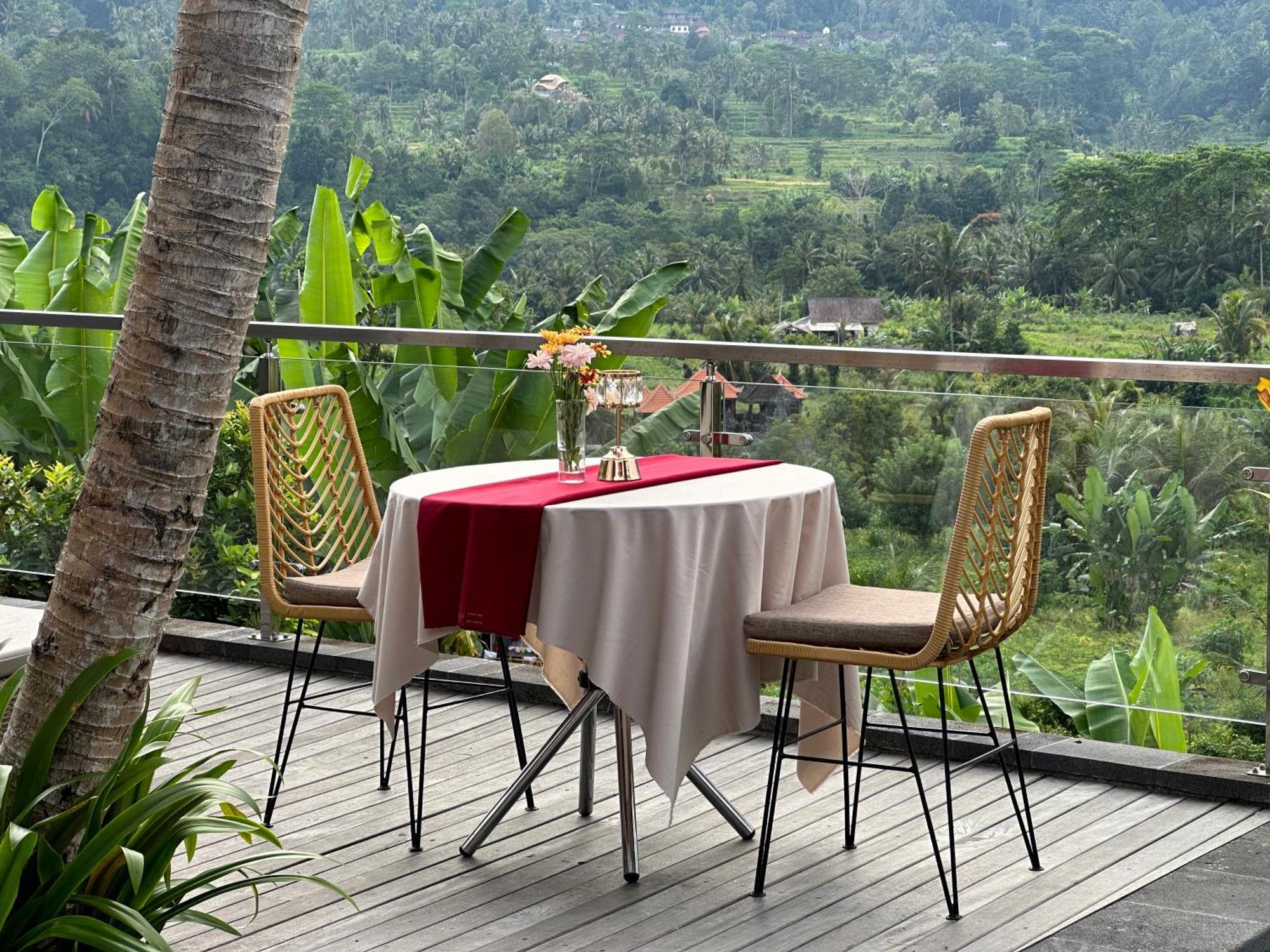 Nana Suites Villa Sidemen  Extérieur photo